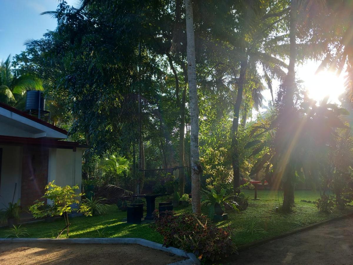 Shenya Villa Bentota Exterior photo
